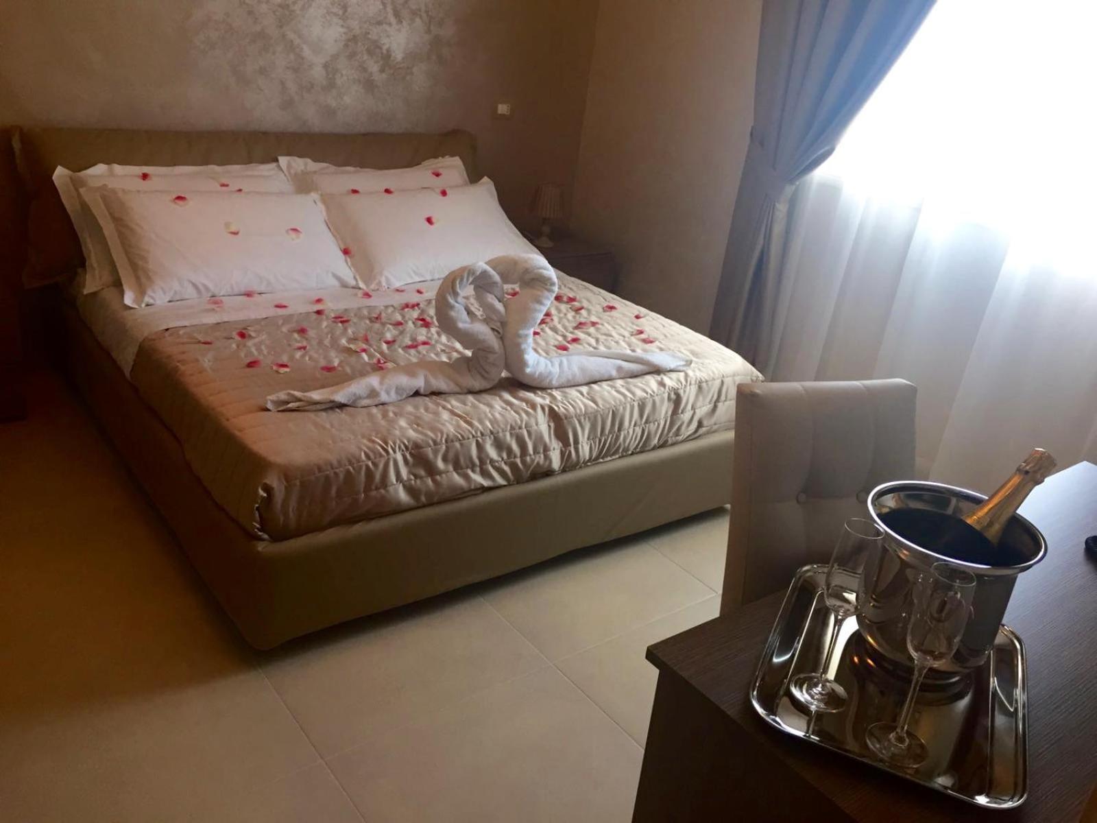 Hotel Riviera Palace Πόρτο Εμπέντοκλε Δωμάτιο φωτογραφία