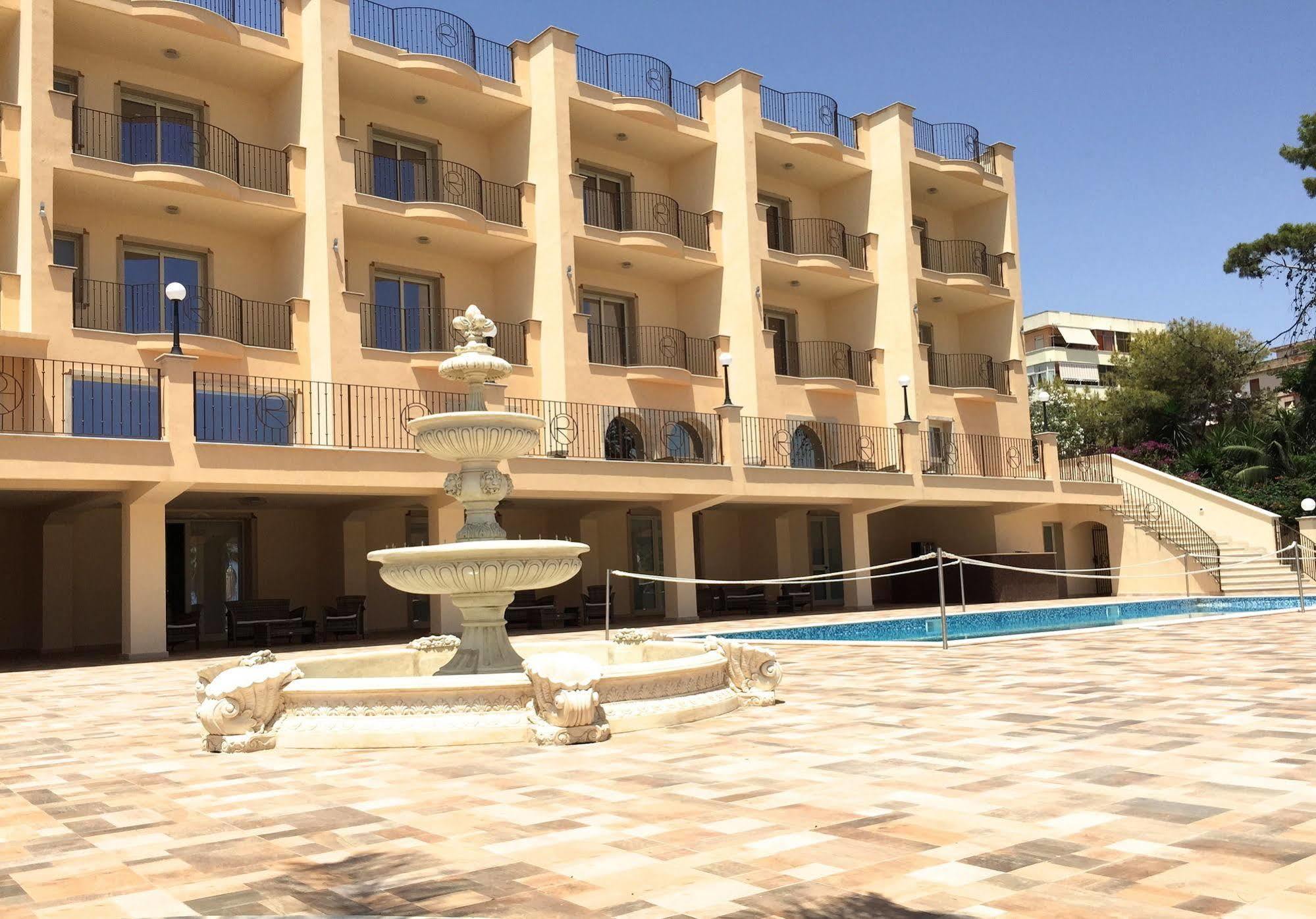 Hotel Riviera Palace Πόρτο Εμπέντοκλε Εξωτερικό φωτογραφία