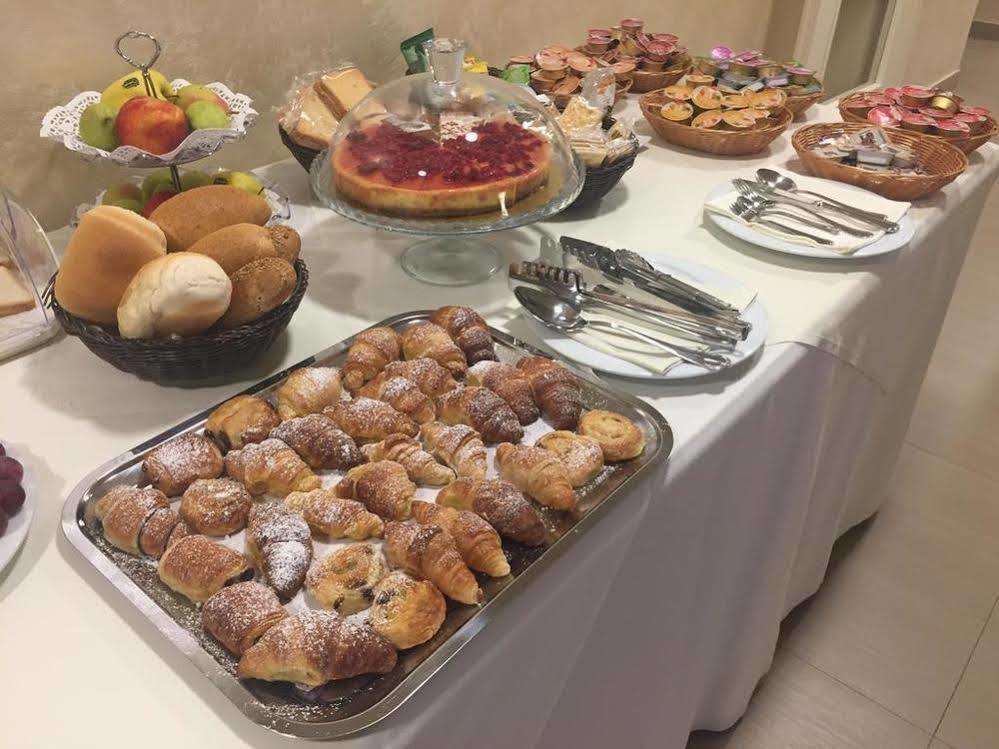 Hotel Riviera Palace Πόρτο Εμπέντοκλε Εξωτερικό φωτογραφία