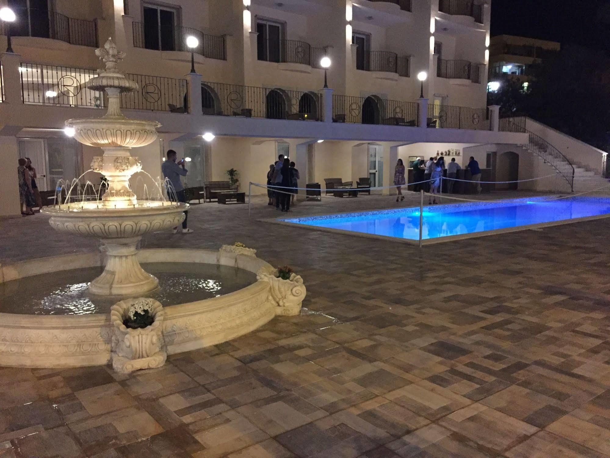Hotel Riviera Palace Πόρτο Εμπέντοκλε Εξωτερικό φωτογραφία