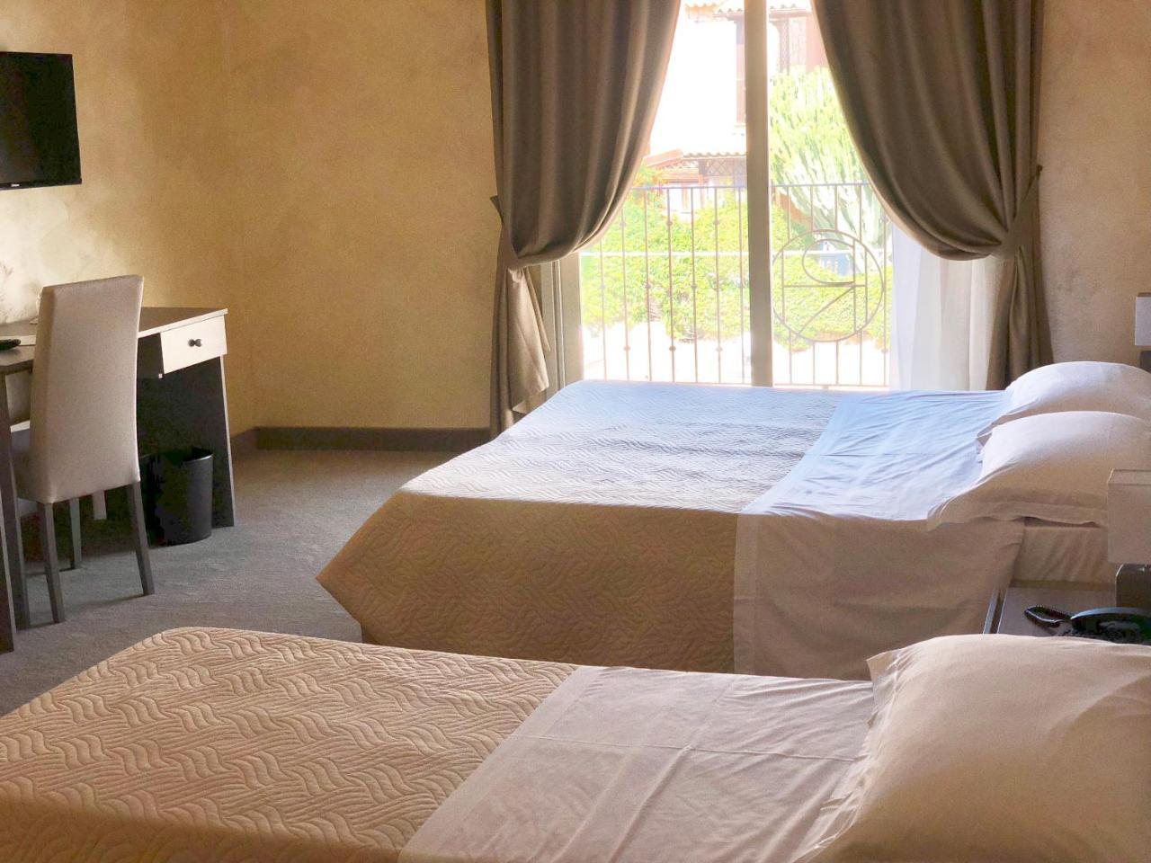 Hotel Riviera Palace Πόρτο Εμπέντοκλε Δωμάτιο φωτογραφία