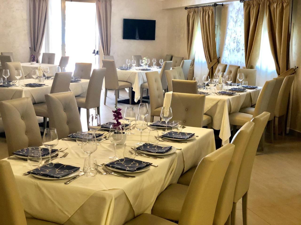 Hotel Riviera Palace Πόρτο Εμπέντοκλε Εξωτερικό φωτογραφία